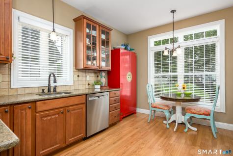 8 Greendale Drive Suffield CT 06078