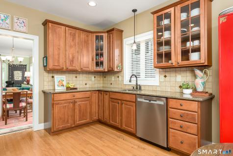 8 Greendale Drive Suffield CT 06078
