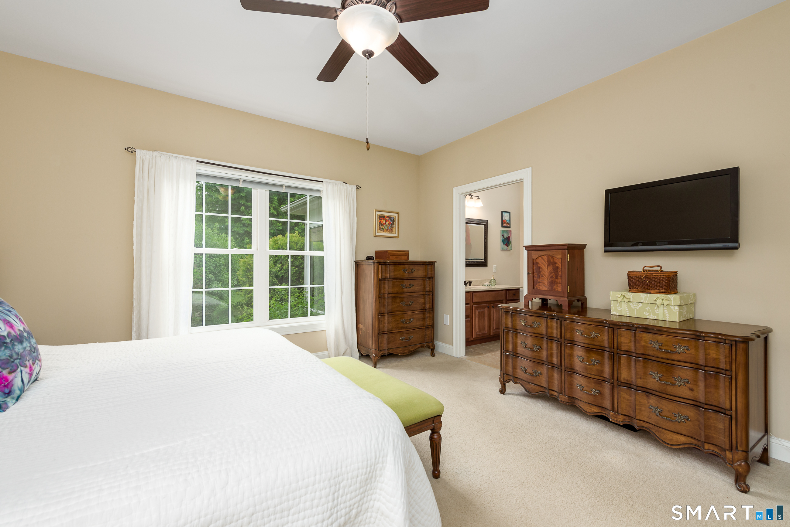 8 Greendale Drive Suffield CT 06078