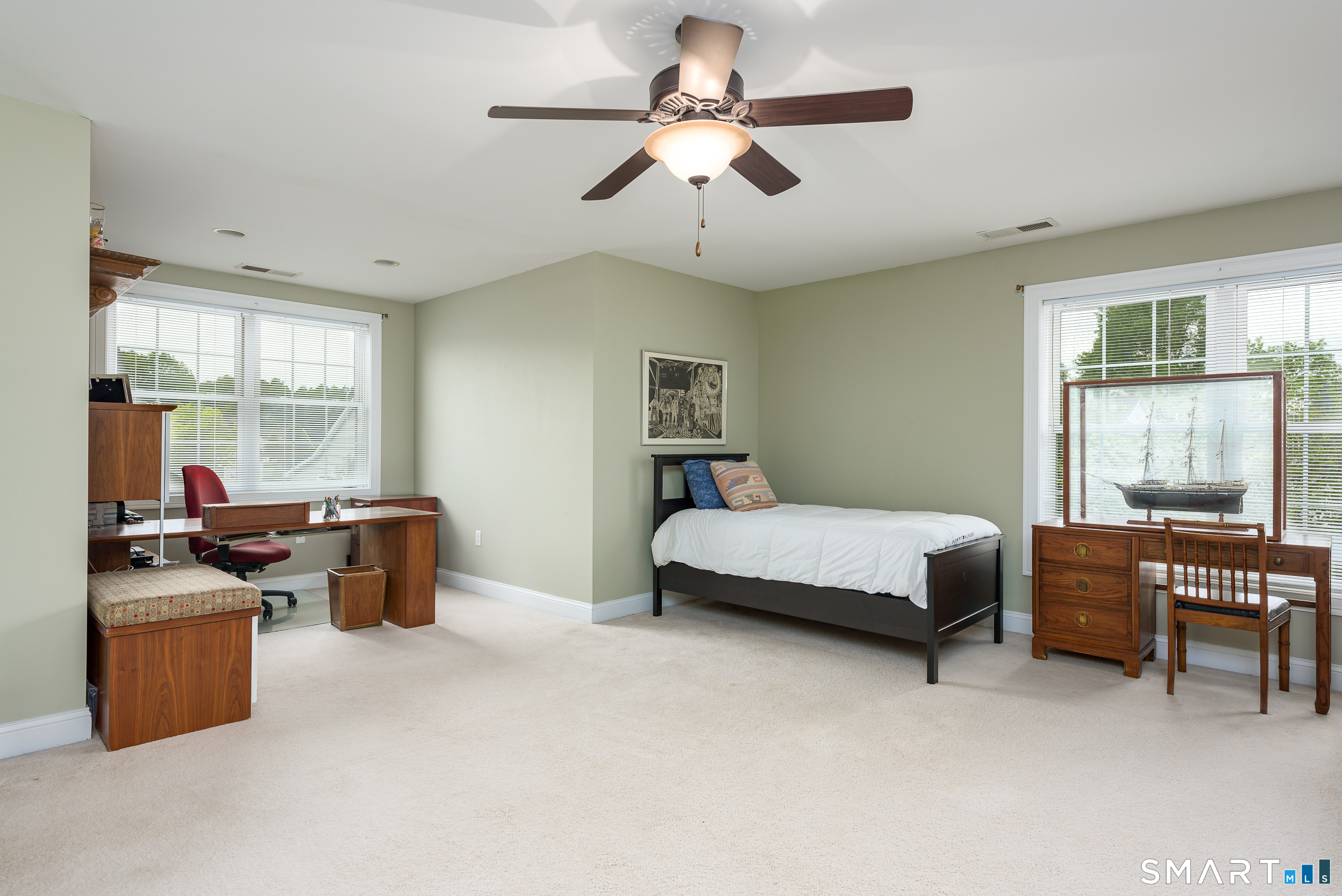 8 Greendale Drive Suffield CT 06078
