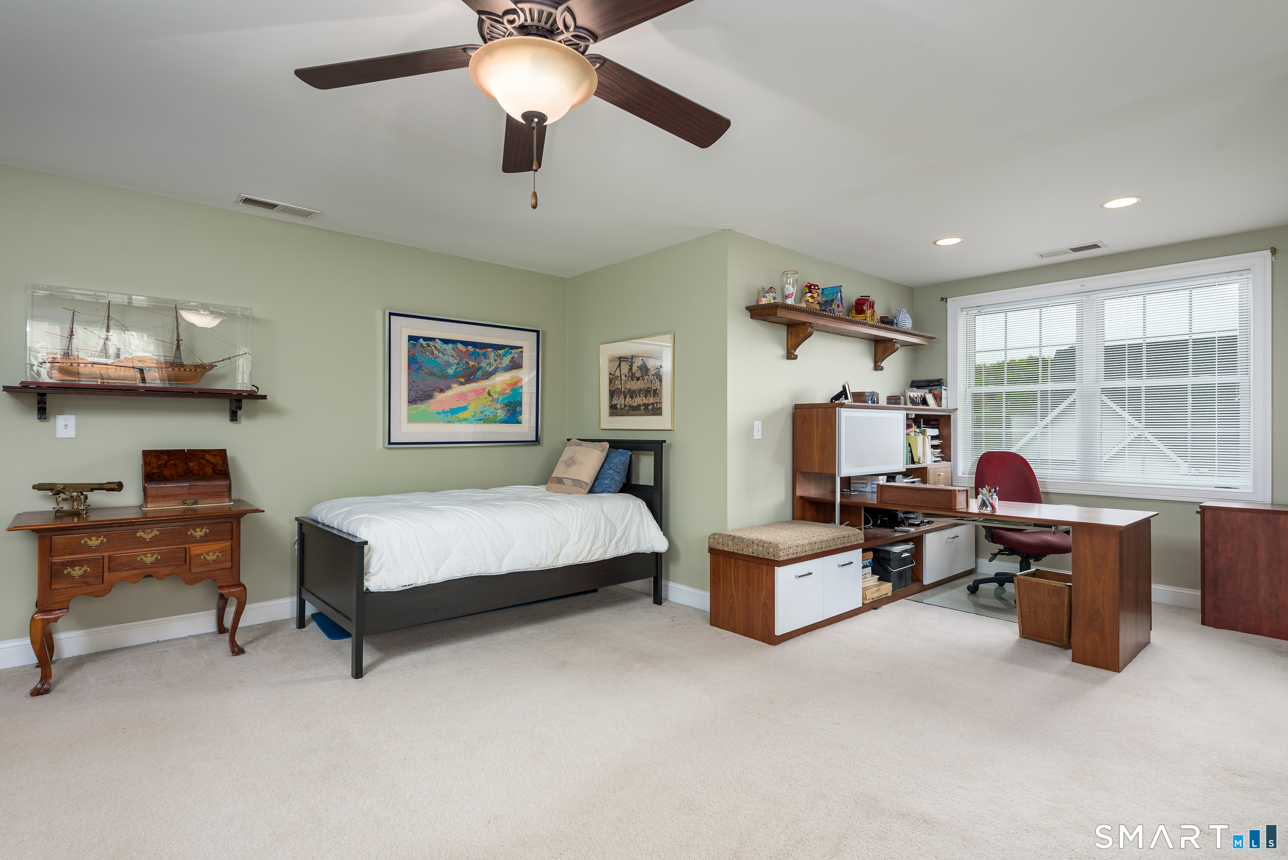 8 Greendale Drive Suffield CT 06078