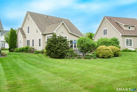8 Greendale Drive Suffield CT 06078