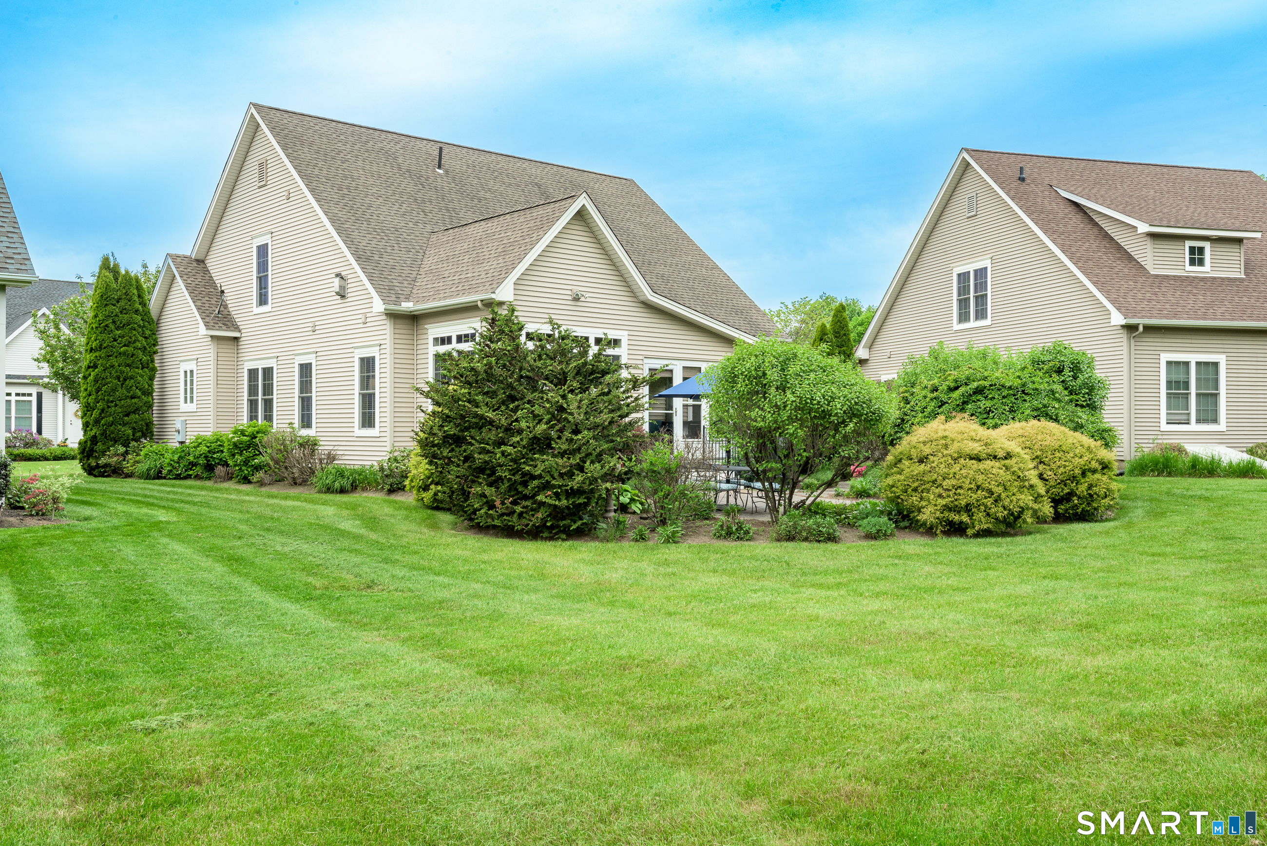 8 Greendale Drive Suffield CT 06078