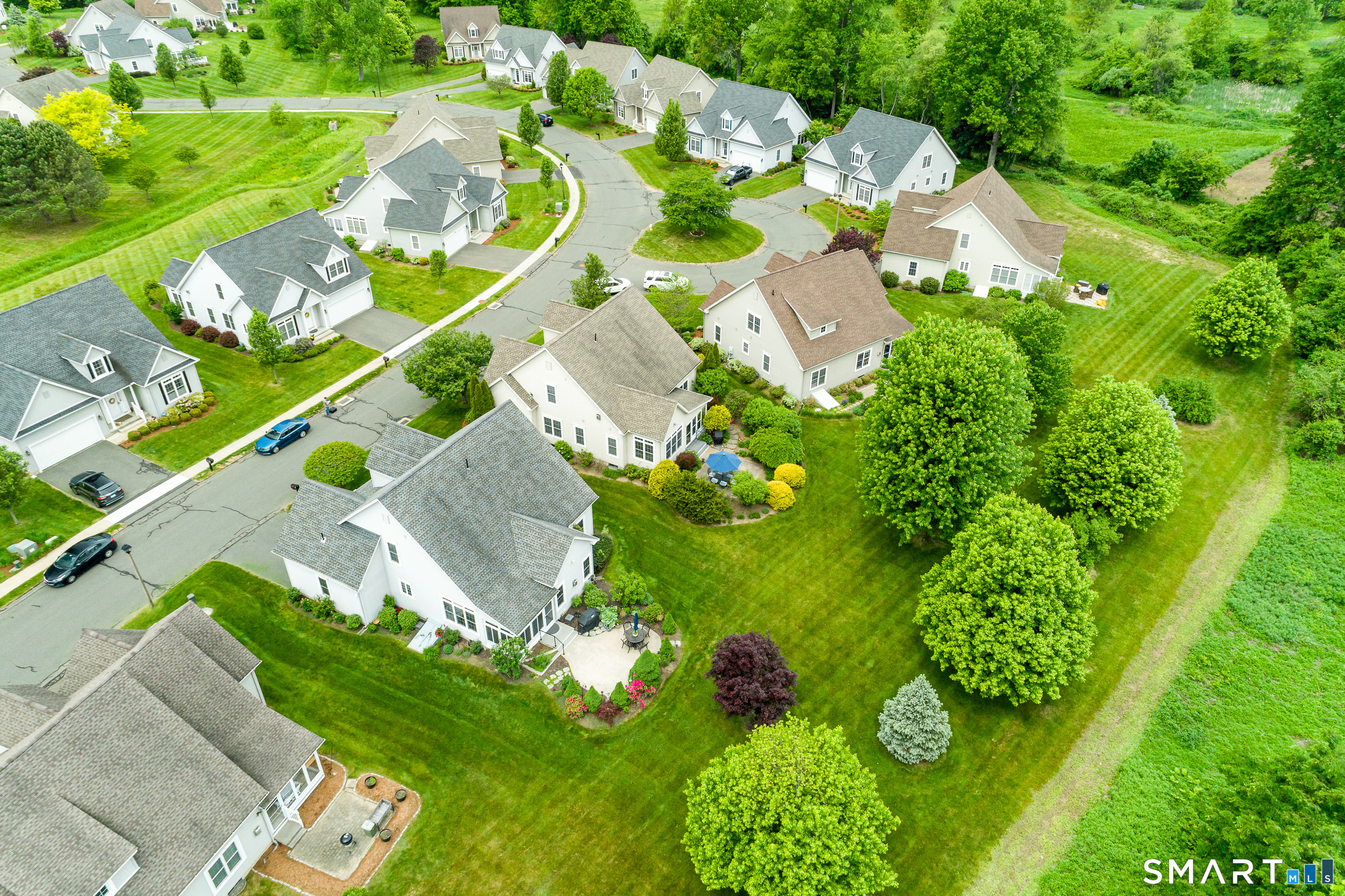 8 Greendale Drive Suffield CT 06078