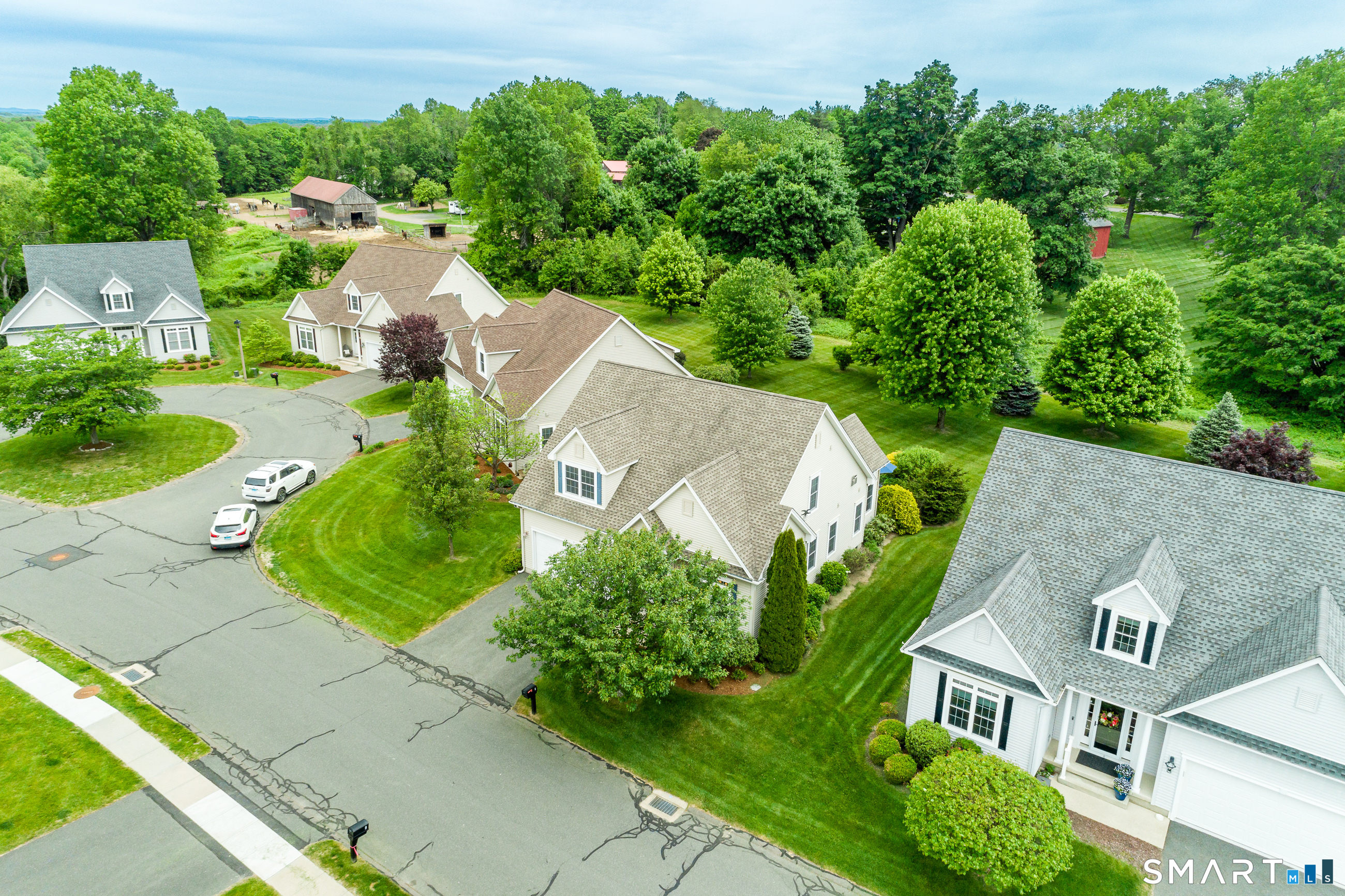 8 Greendale Drive Suffield CT 06078