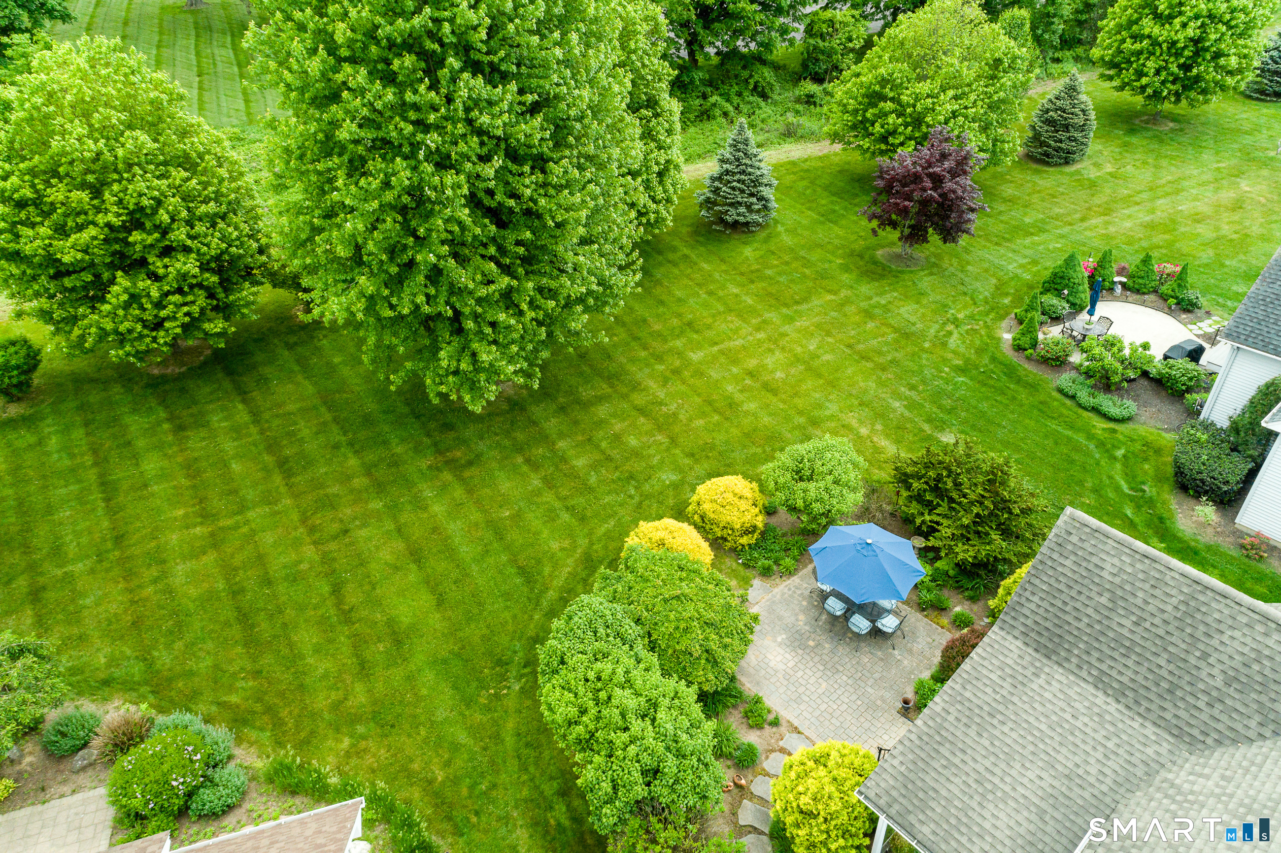 8 Greendale Drive Suffield CT 06078