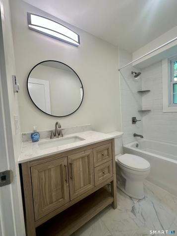54 Briarwood Lane Branford CT 06405