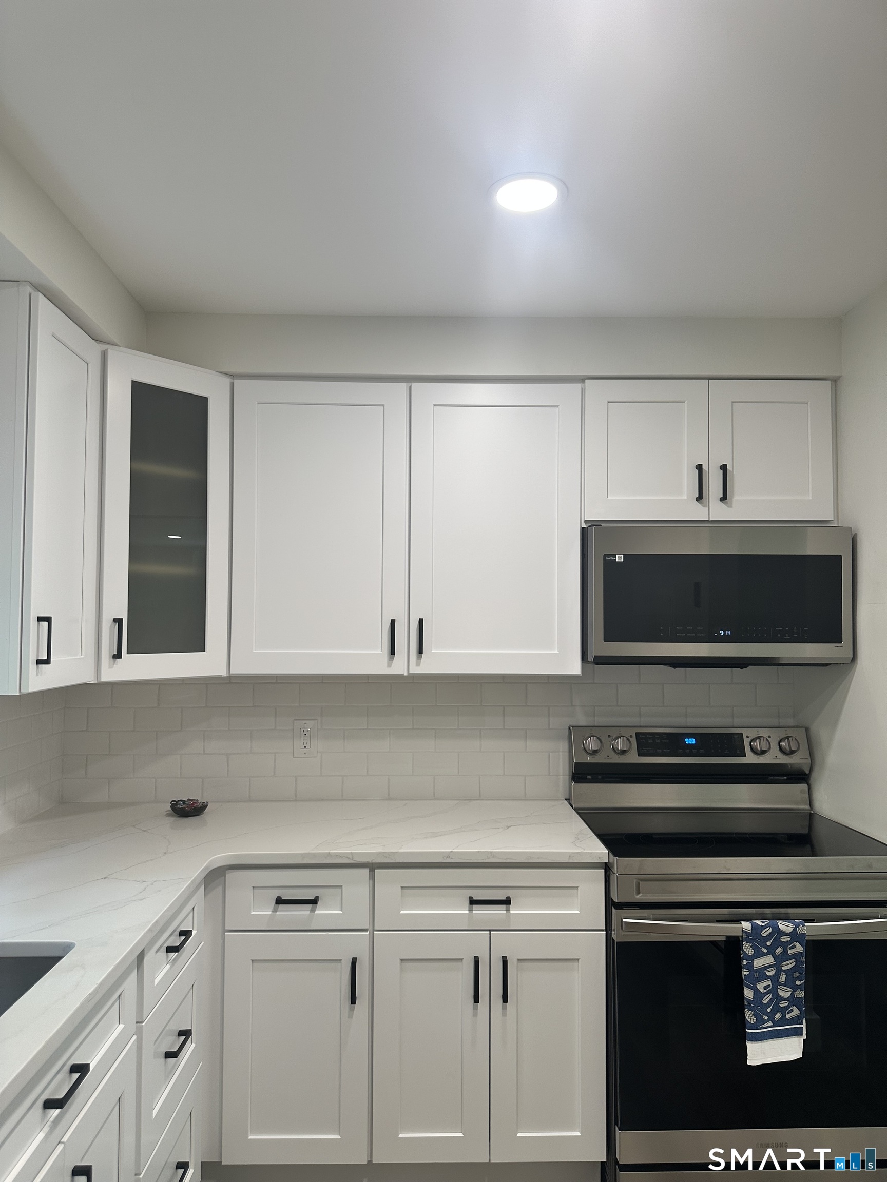 54 Briarwood Lane Branford CT 06405