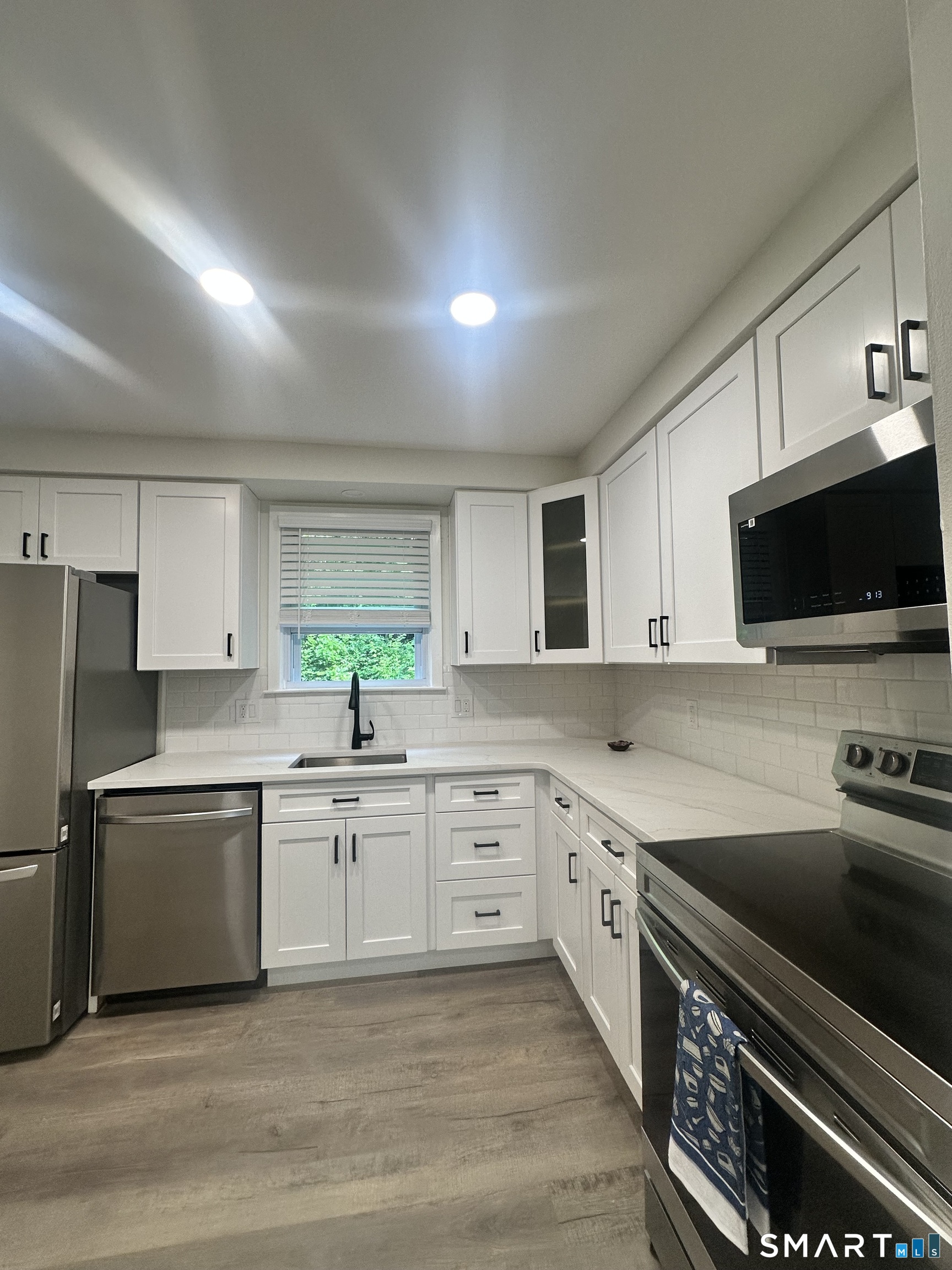 54 Briarwood Lane Branford CT 06405