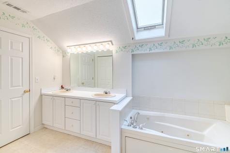 10 Liberty Drive Mansfield CT 06250