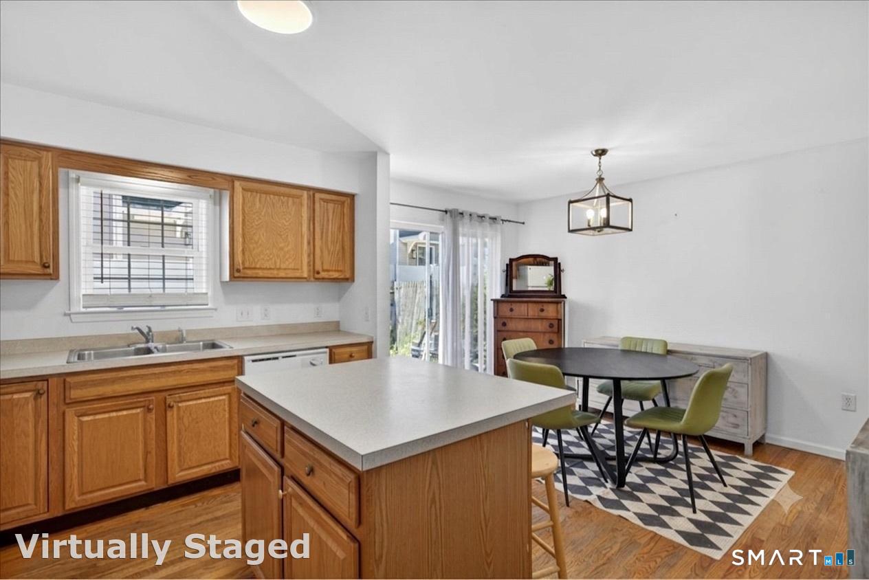 220 Castle Avenue Fairfield CT 06825