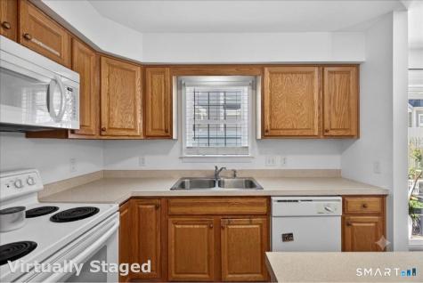 220 Castle Avenue Fairfield CT 06825