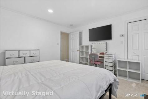 220 Castle Avenue Fairfield CT 06825