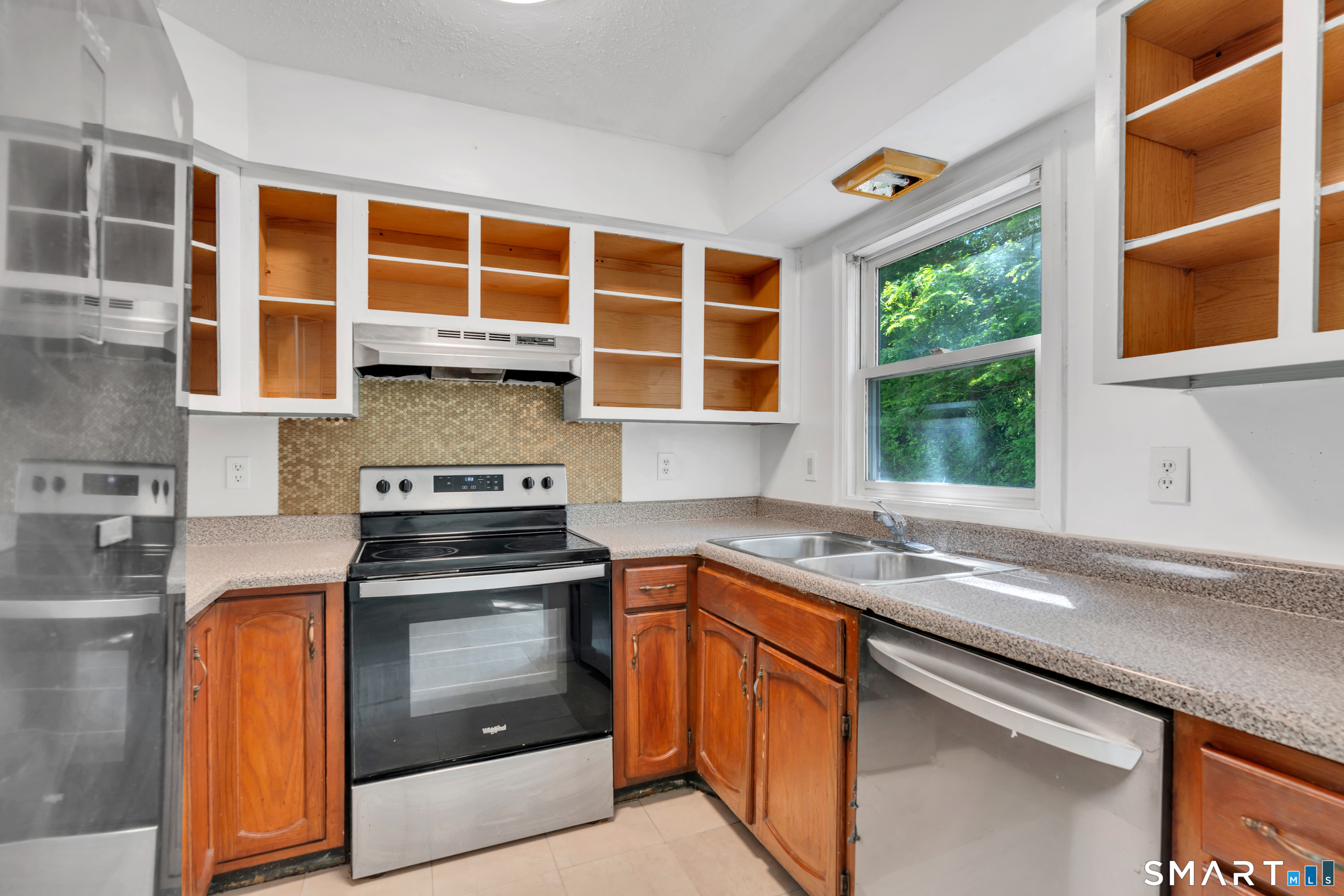 245 Colonial Avenue Waterbury CT 06704