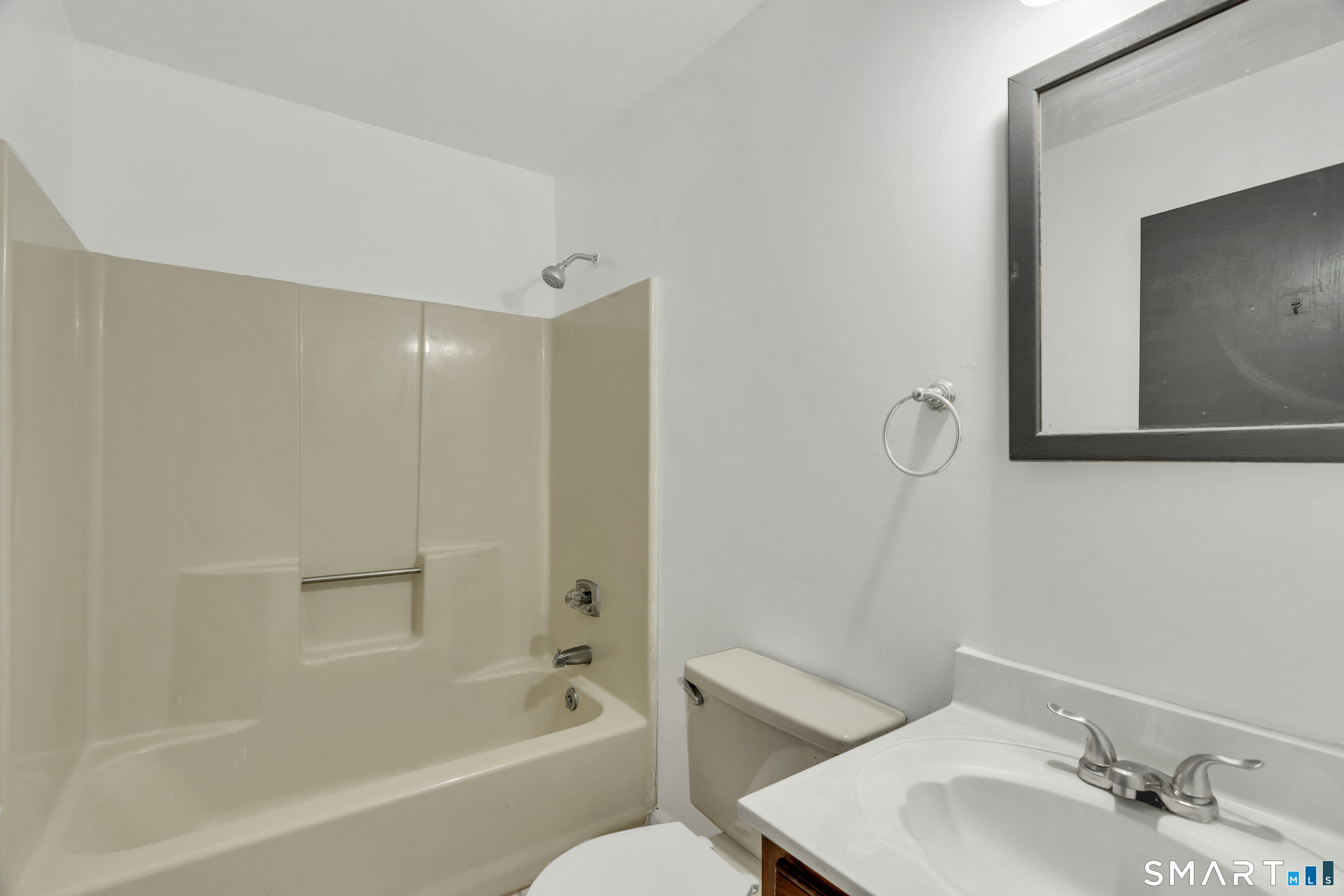 245 Colonial Avenue Waterbury CT 06704