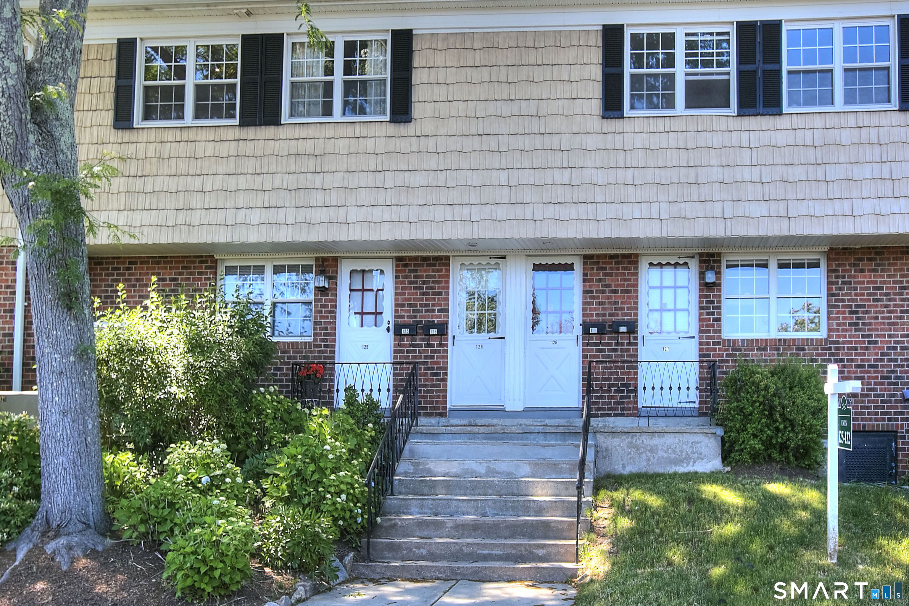 245 Unquowa Road Fairfield CT 06824