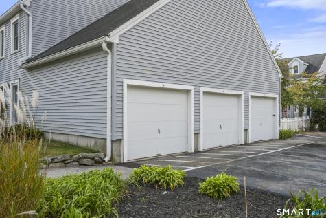 378 Meridian St Extension Groton CT 06340