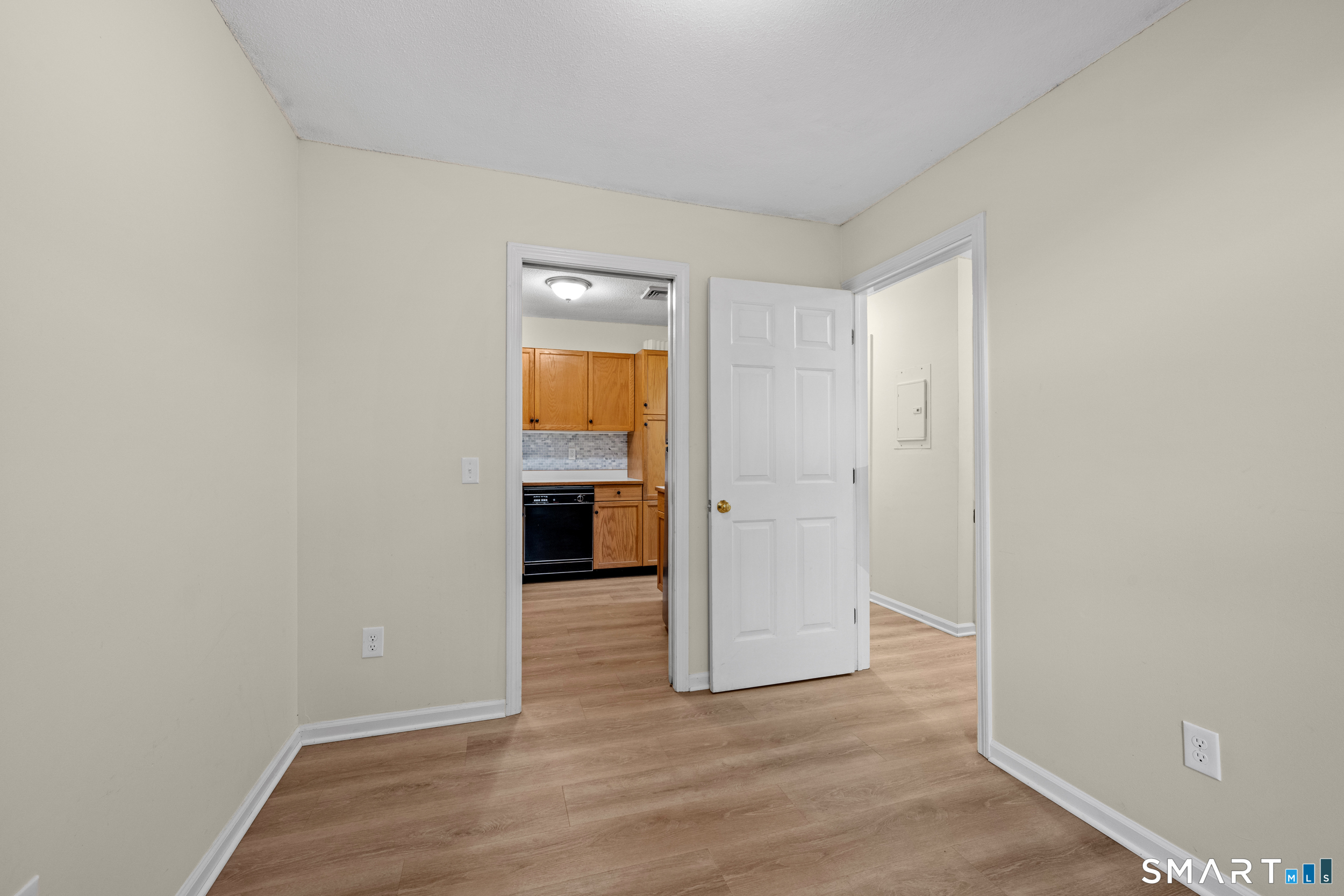 378 Meridian St Extension Groton CT 06340