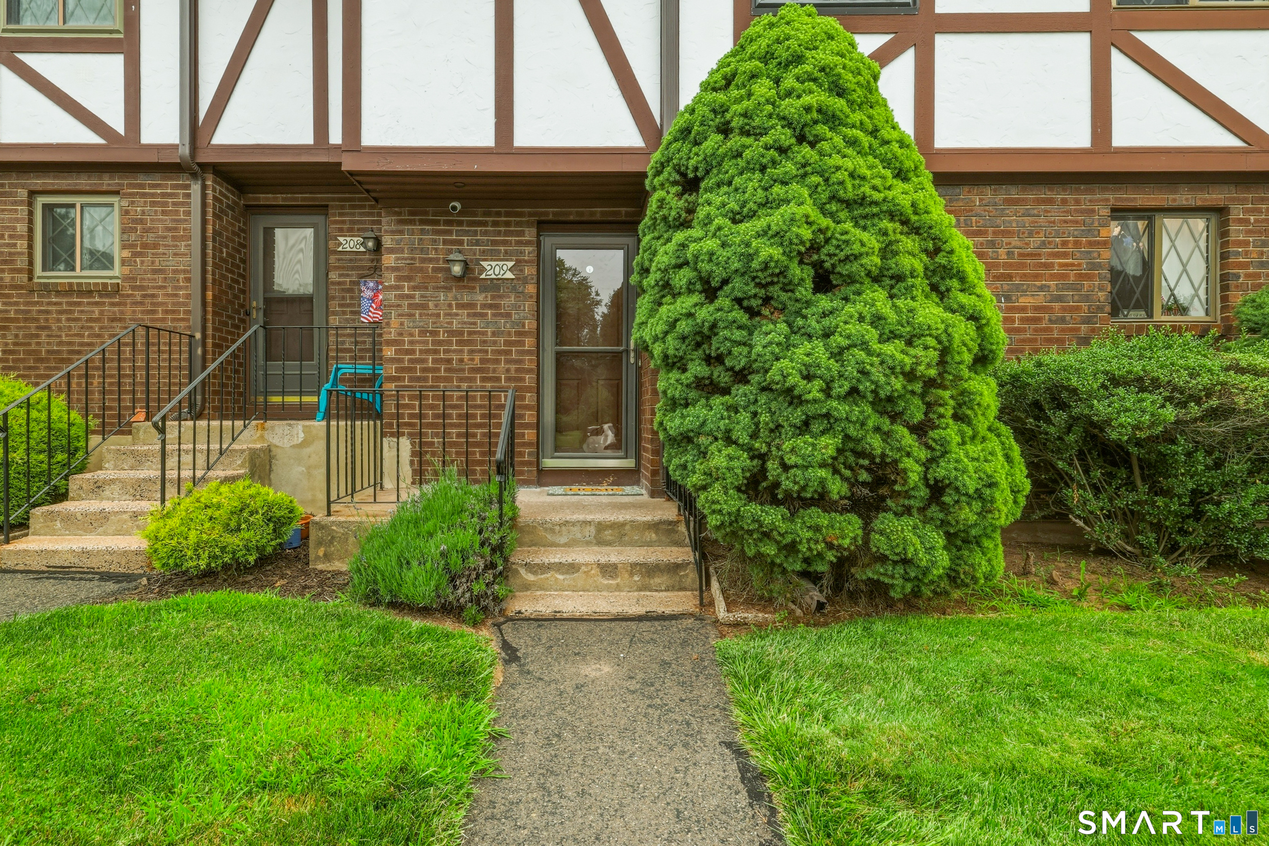 209 Cedar Hollow Drive Rocky Hill CT 06067