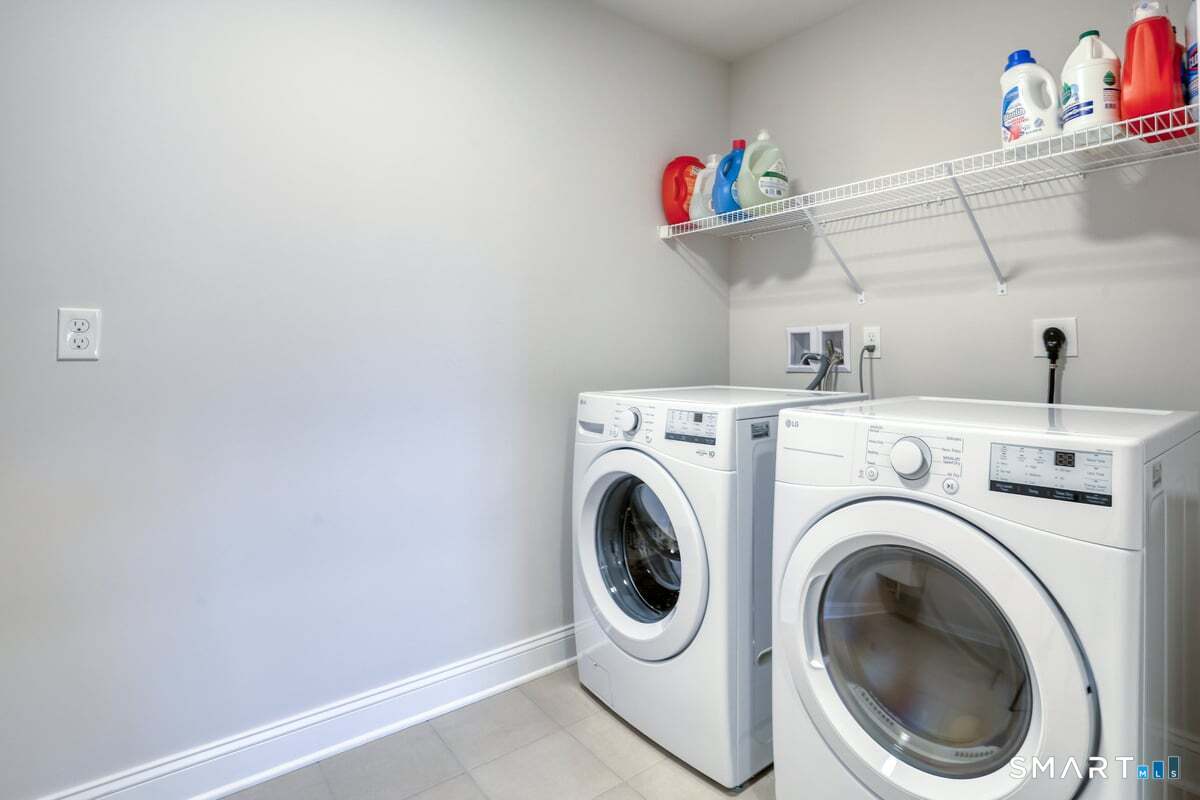 48 Soderman Way Cheshire CT 06410