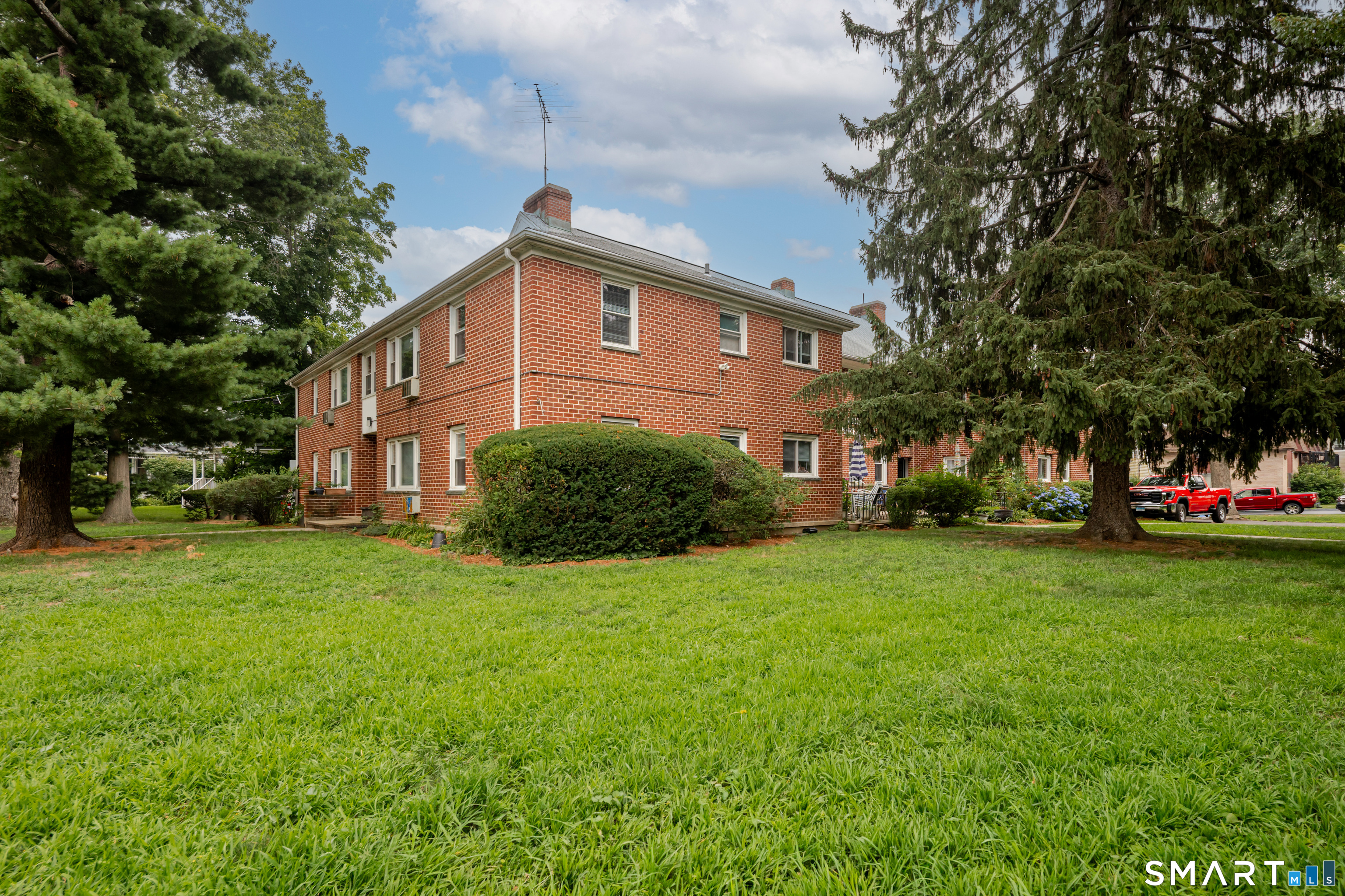 64 Maple Tree Avenue Stamford CT 06906