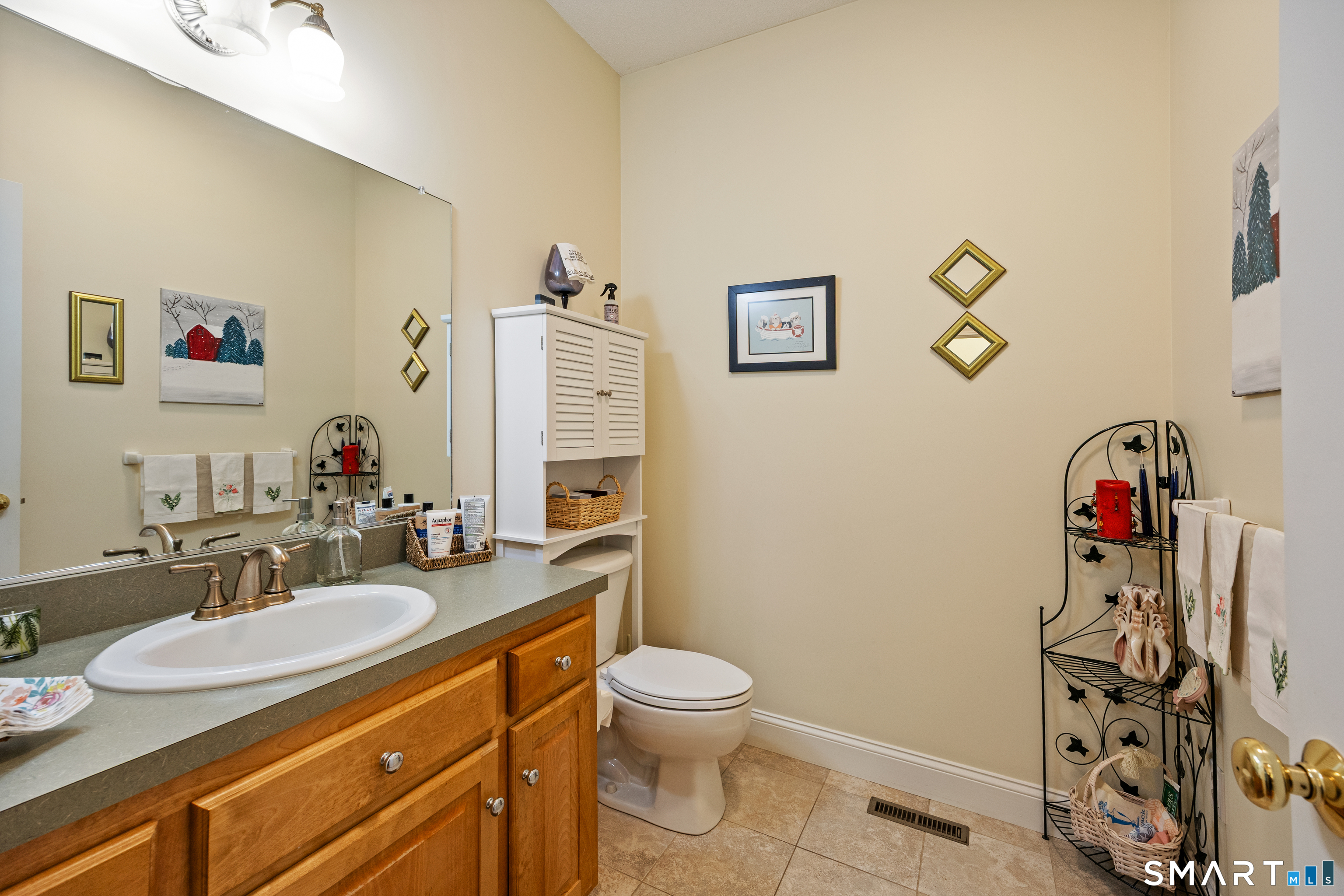 36 Buckland Street Southington CT 06479