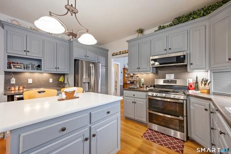 36 Buckland Street Southington CT 06479
