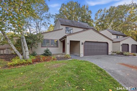 18 Sycamore Lane Avon CT 06001