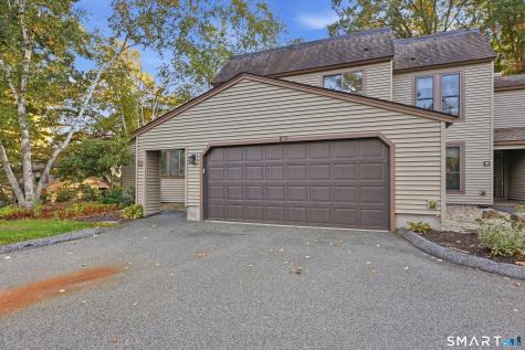 18 Sycamore Lane Avon CT 06001
