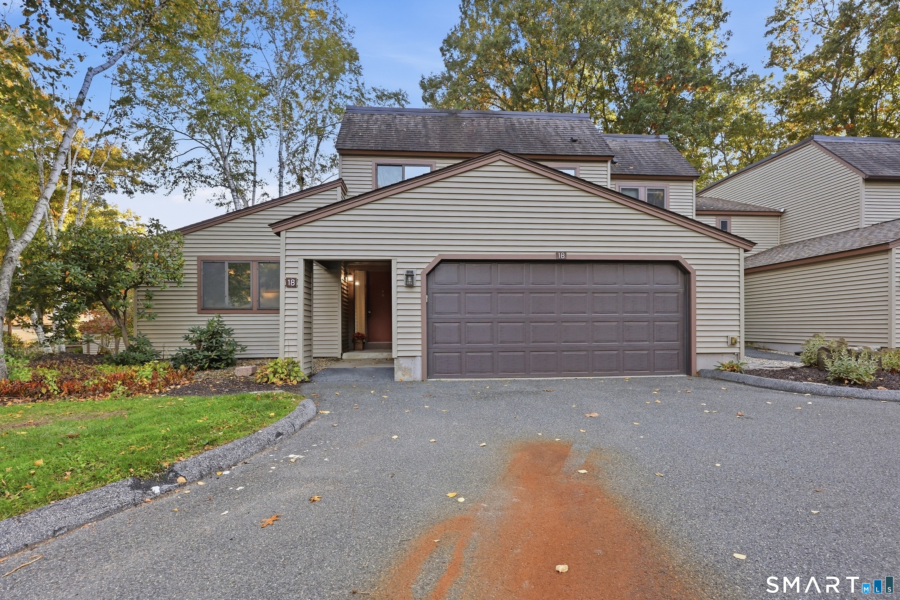 18 Sycamore Lane Avon CT 06001
