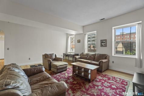 196 Crown Street New Haven CT 06510