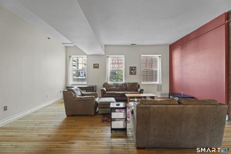 196 Crown Street New Haven CT 06510