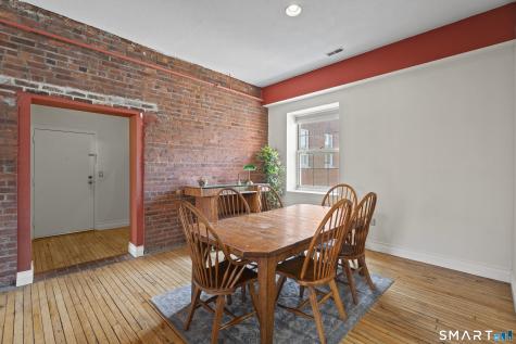 196 Crown Street New Haven CT 06510