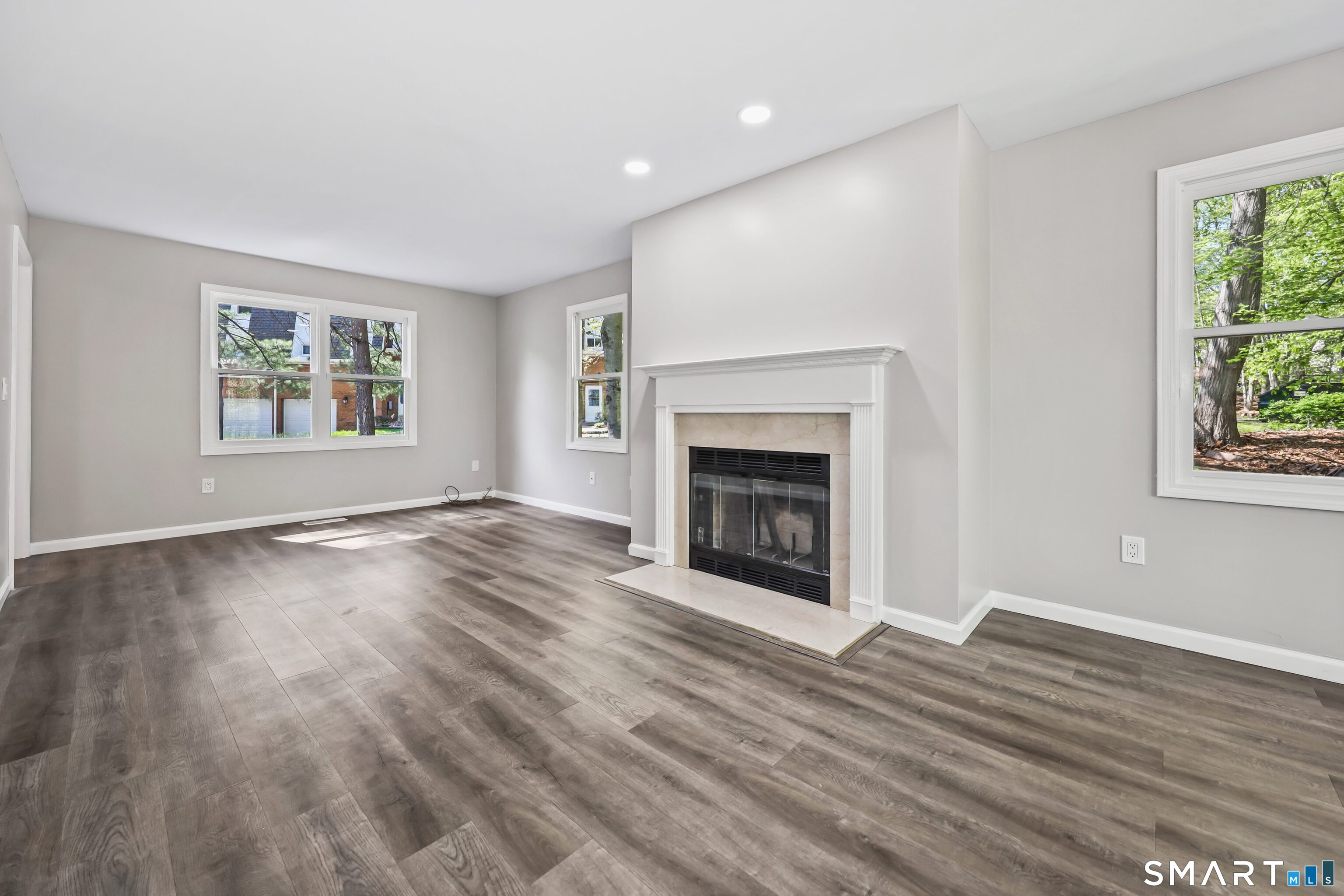 371 Dunfey Lane Windsor CT 06095
