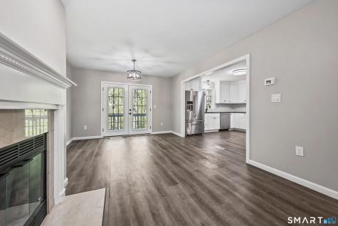 371 Dunfey Lane Windsor CT 06095