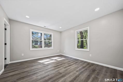 371 Dunfey Lane Windsor CT 06095