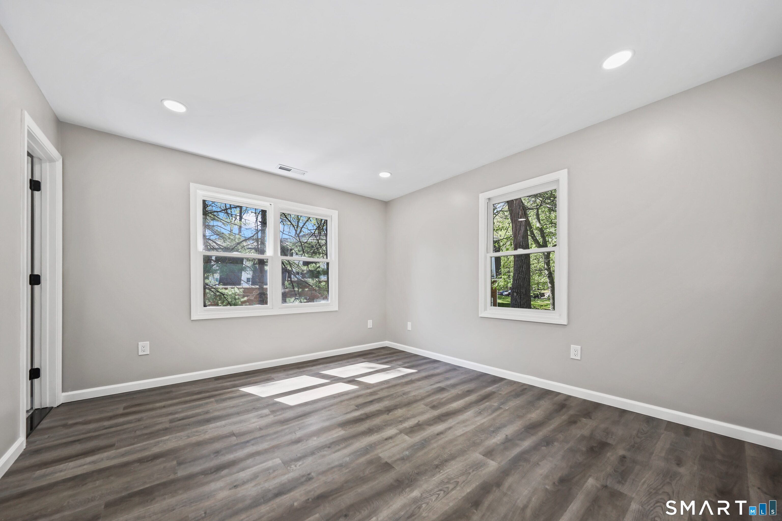 371 Dunfey Lane Windsor CT 06095