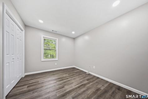371 Dunfey Lane Windsor CT 06095