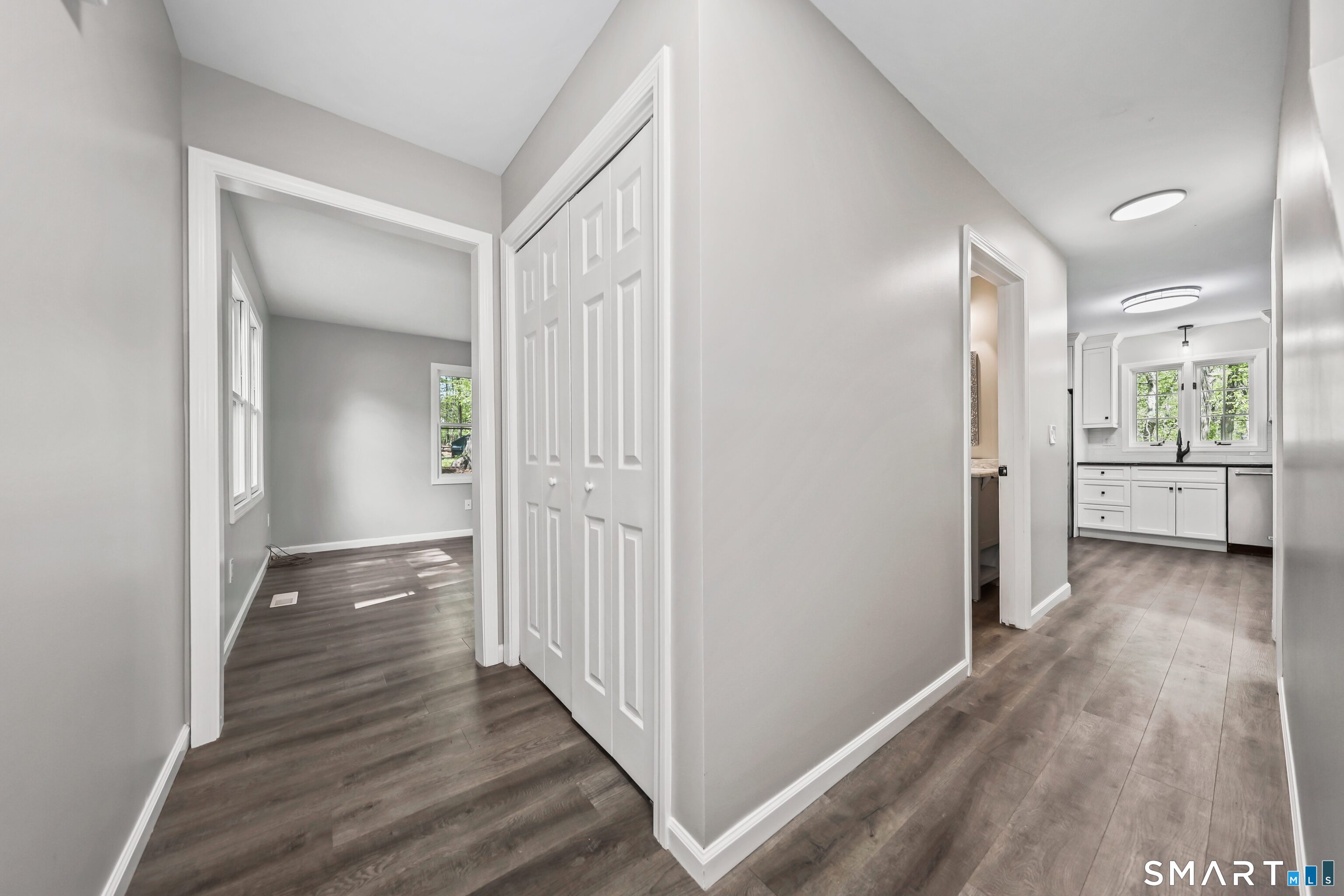 371 Dunfey Lane Windsor CT 06095