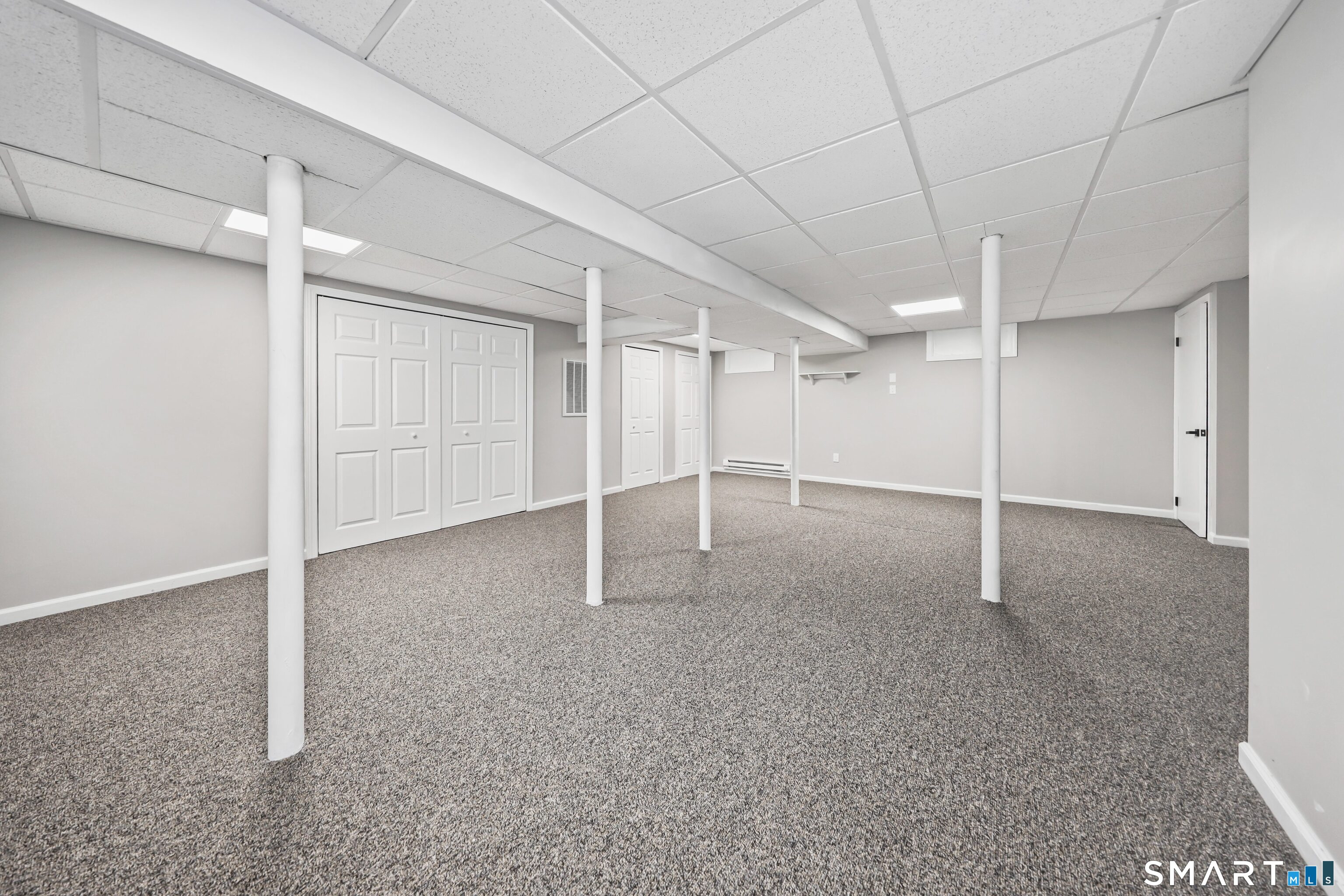 371 Dunfey Lane Windsor CT 06095