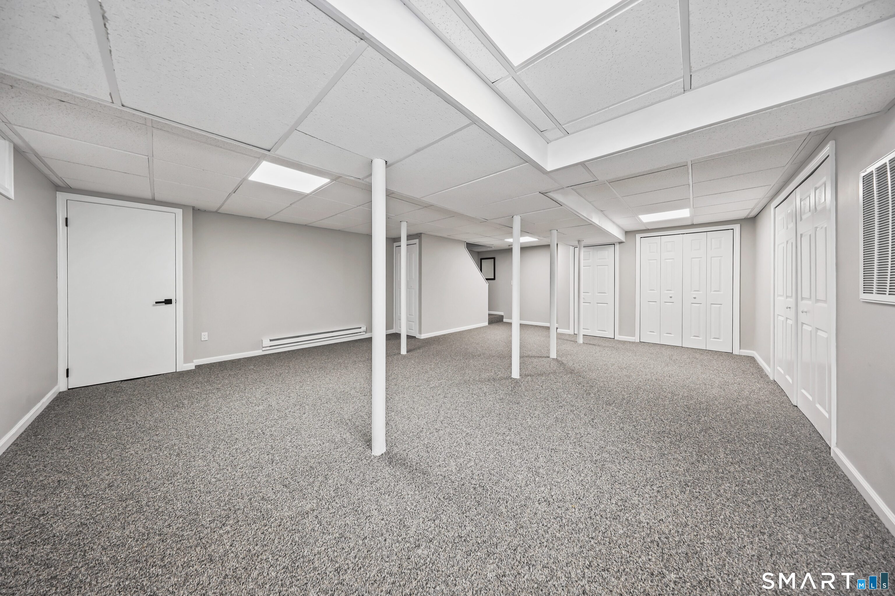 371 Dunfey Lane Windsor CT 06095