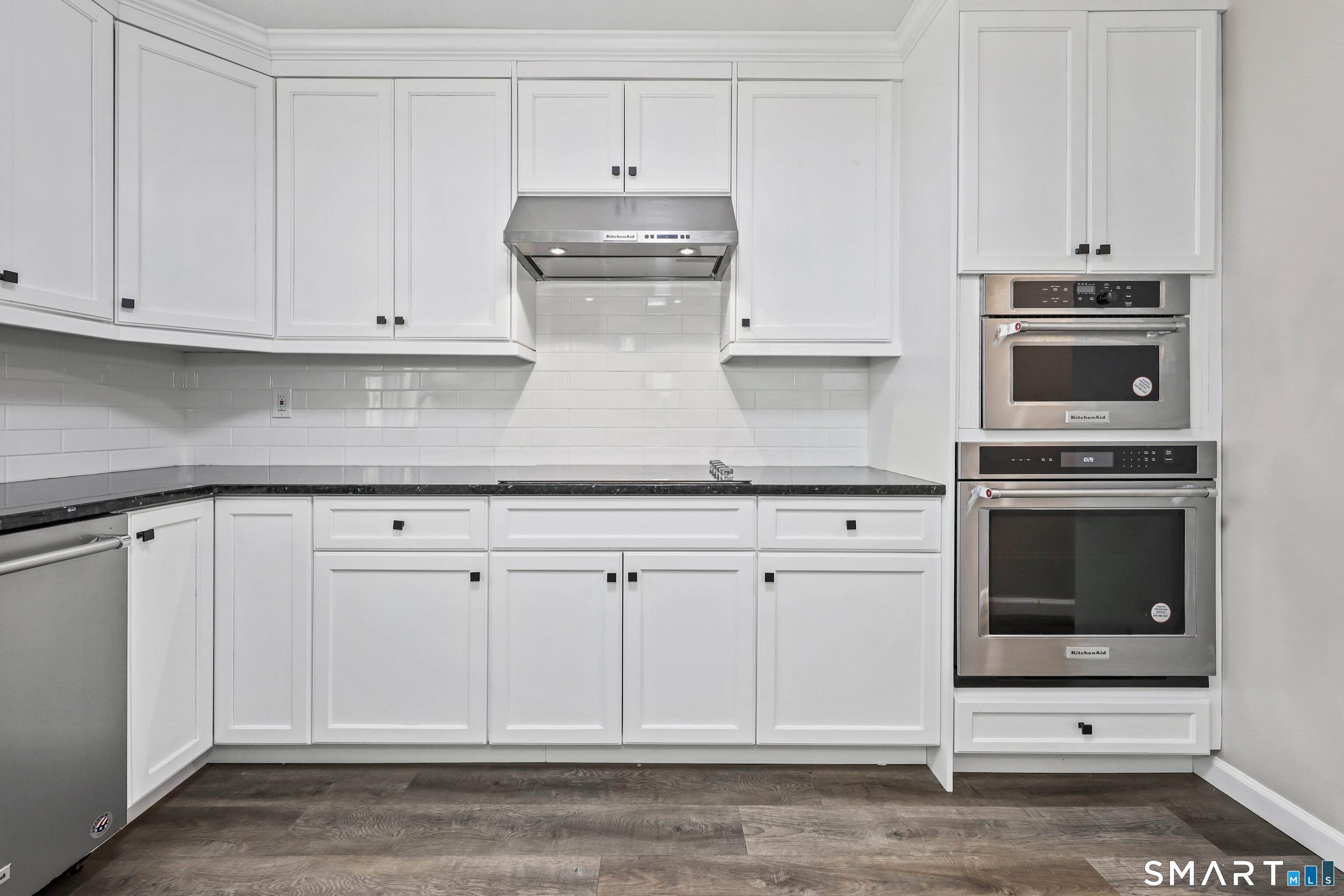 371 Dunfey Lane Windsor CT 06095