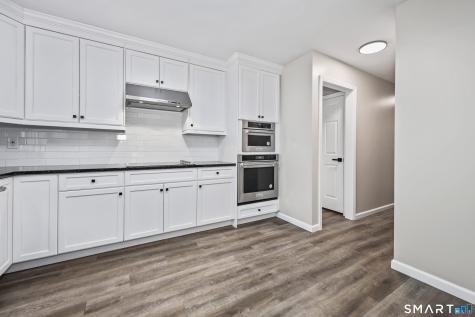 371 Dunfey Lane Windsor CT 06095