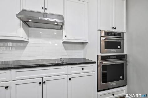 371 Dunfey Lane Windsor CT 06095