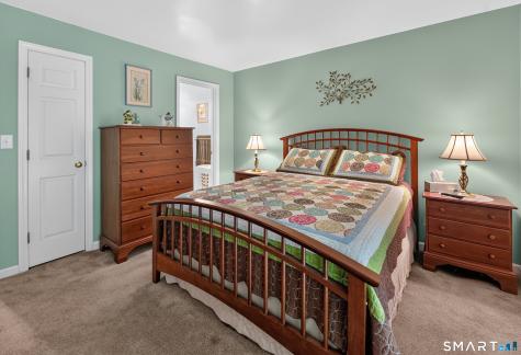 24 Manorwood Drive Branford CT 06405