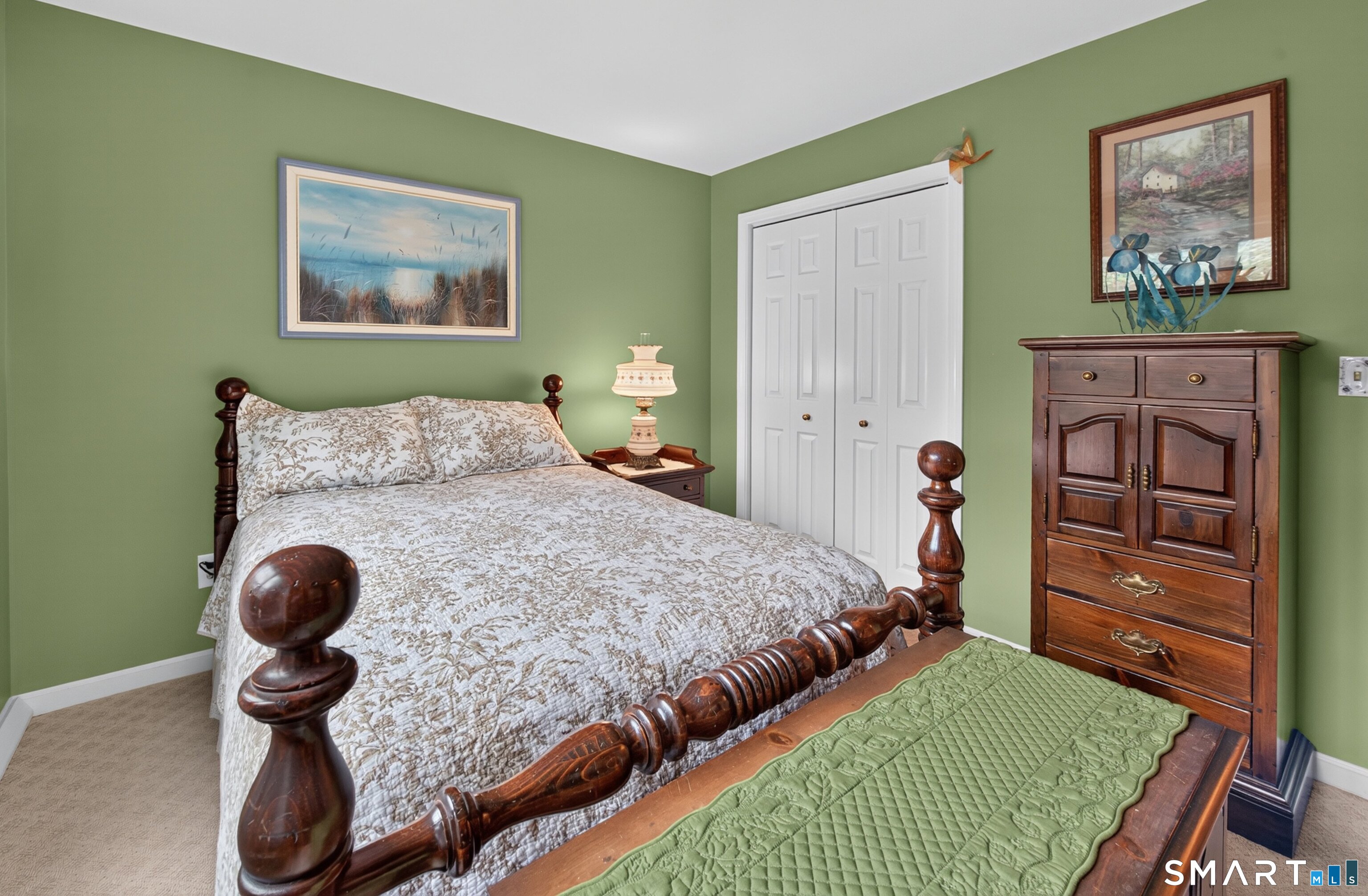 24 Manorwood Drive Branford CT 06405
