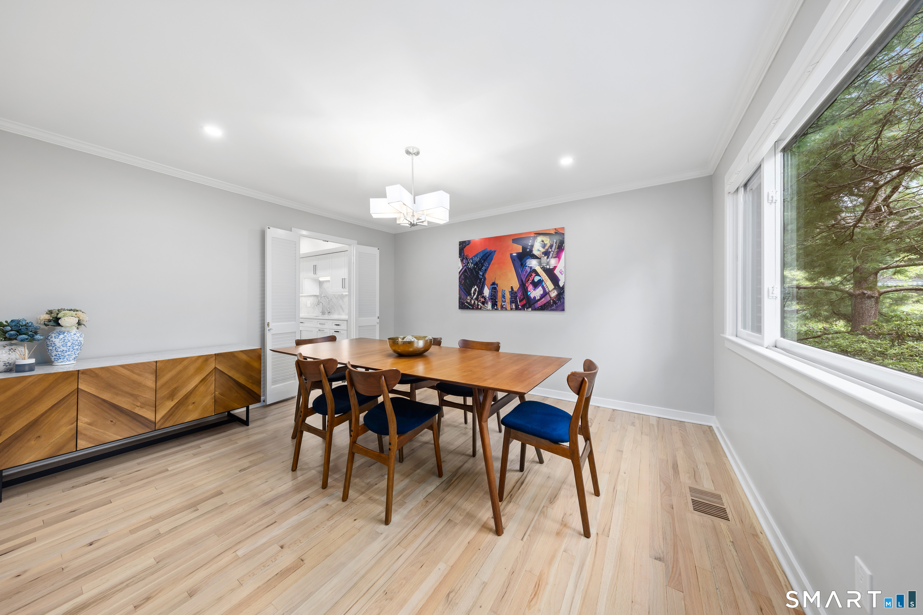 289 New Norwalk Road New Canaan CT 06840