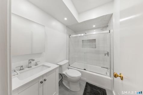 289 New Norwalk Road New Canaan CT 06840