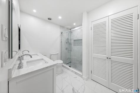 289 New Norwalk Road New Canaan CT 06840