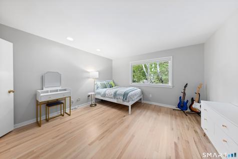 289 New Norwalk Road New Canaan CT 06840